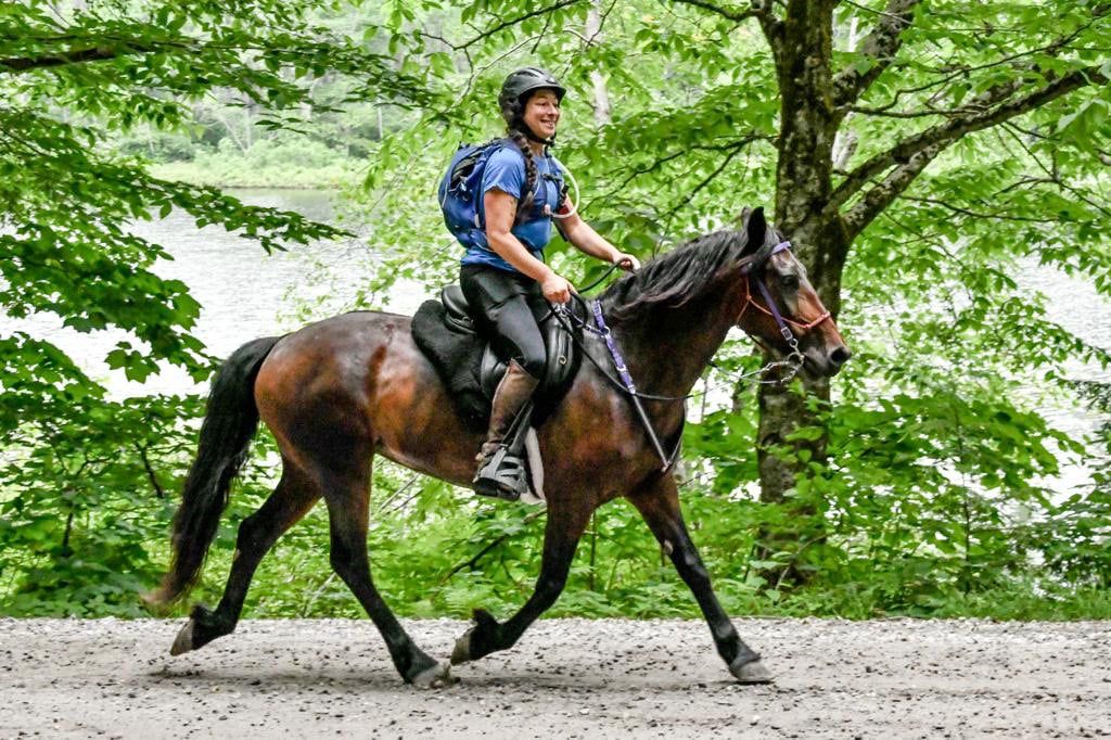 dairy-farmer-to-compete-in-longest-horse-race-in-the-world